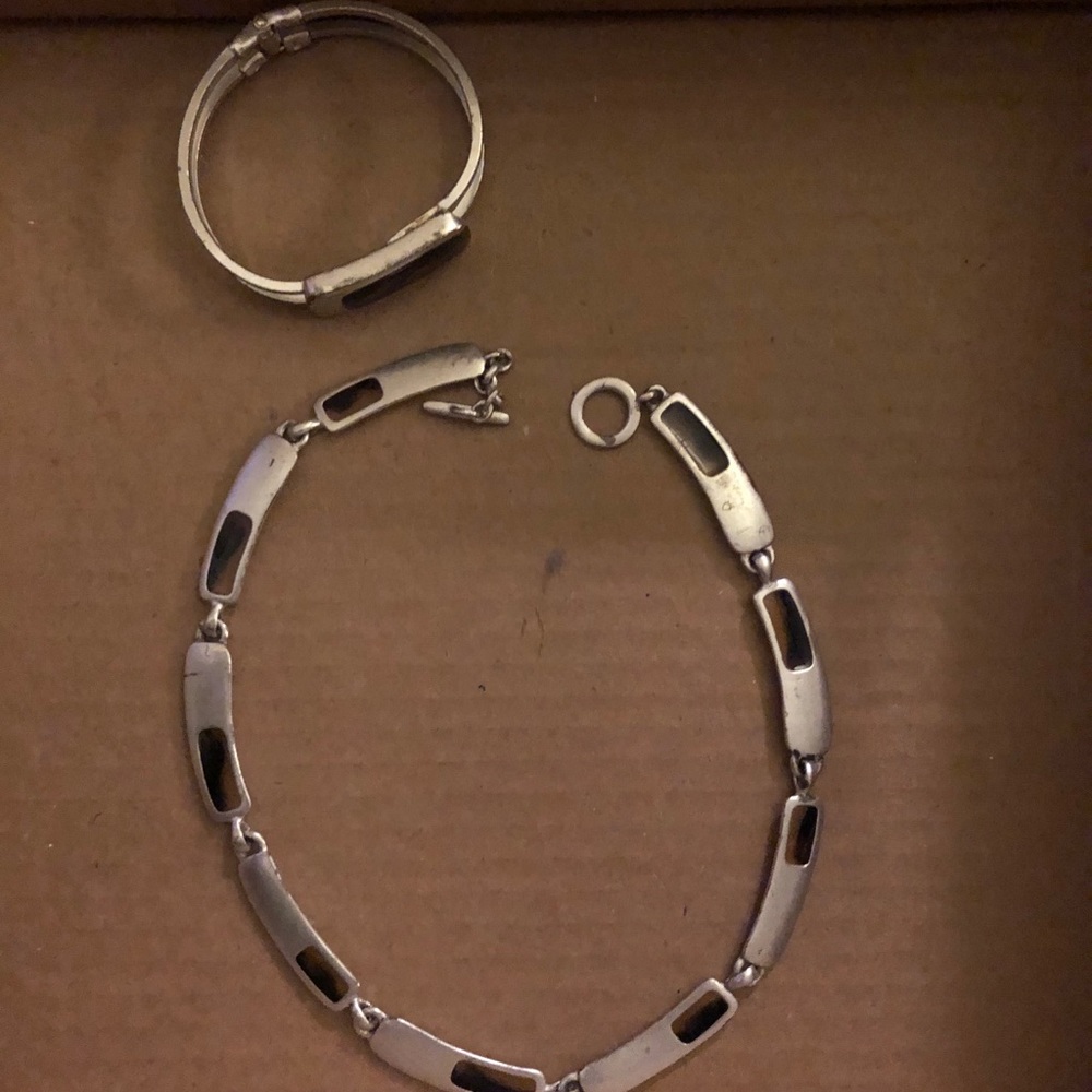 Guess jewelry set